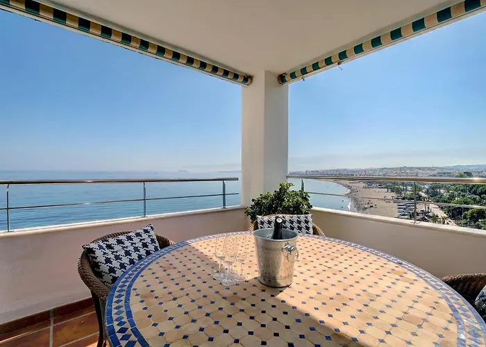 Penthouse Boulevard 401 * Estepona